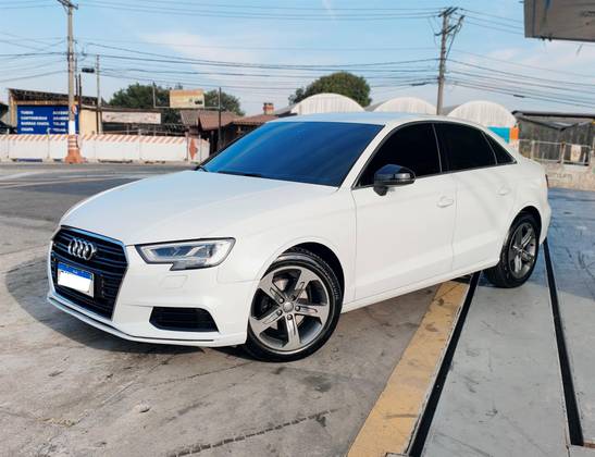 AUDI A3 1.4 TFSI FLEX SEDAN PRESTIGE TIPTRONIC AUDI A3 1.4 TFSI FLEX SEDAN PRESTIGE TIPTRONIC